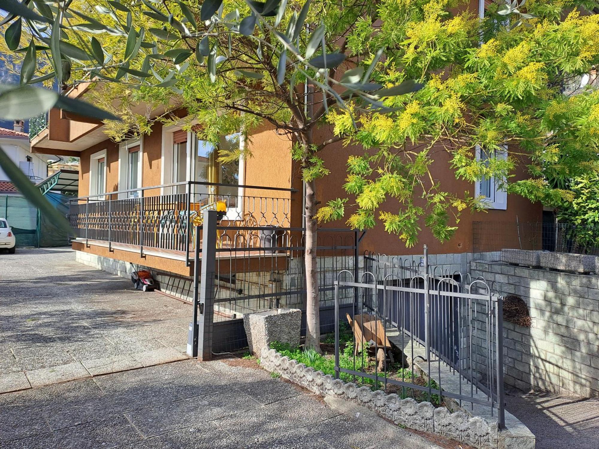 Oma Margareta Apartment Limone sul Garda Luaran gambar