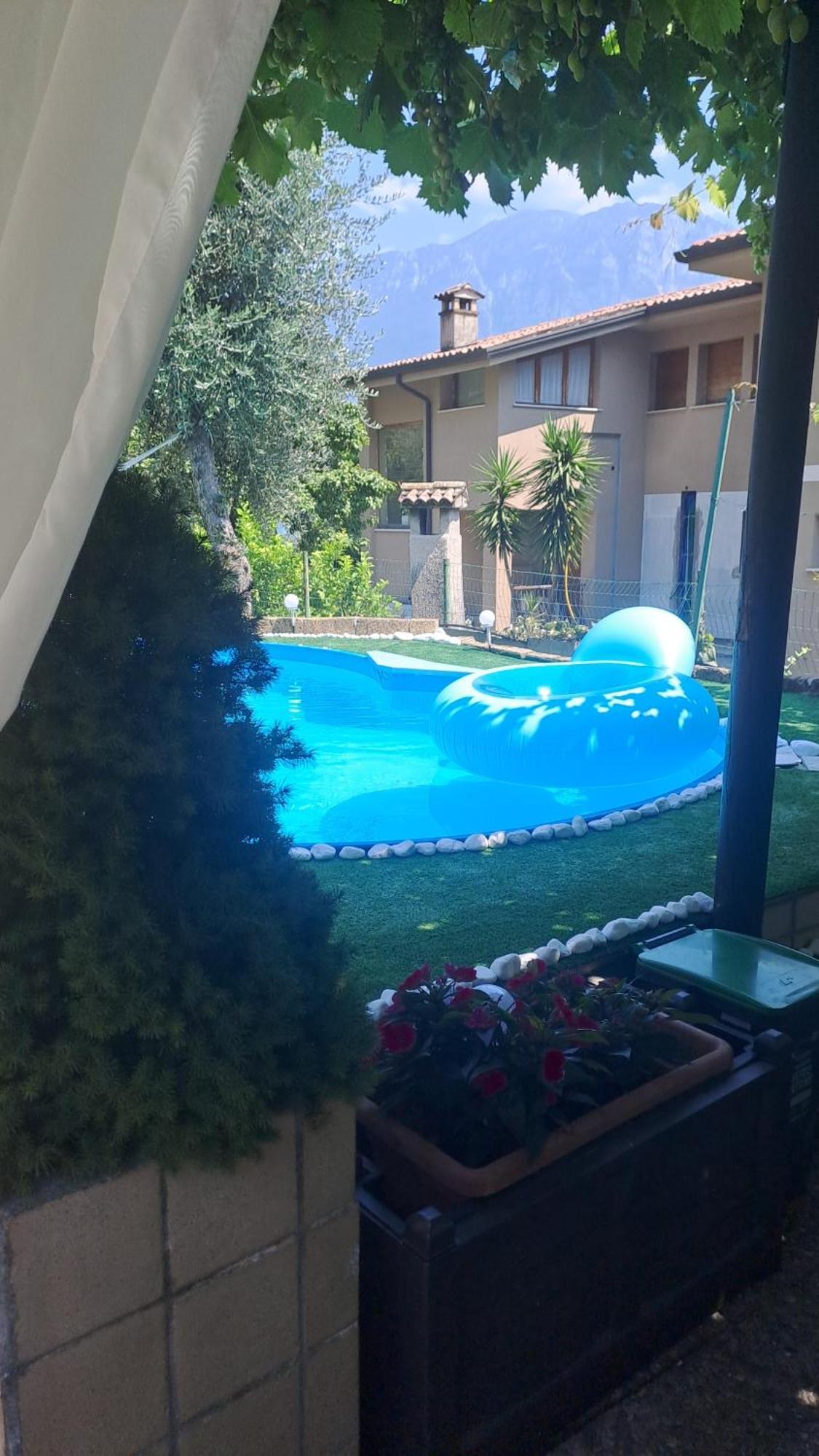 Oma Margareta Apartment Limone sul Garda Luaran gambar
