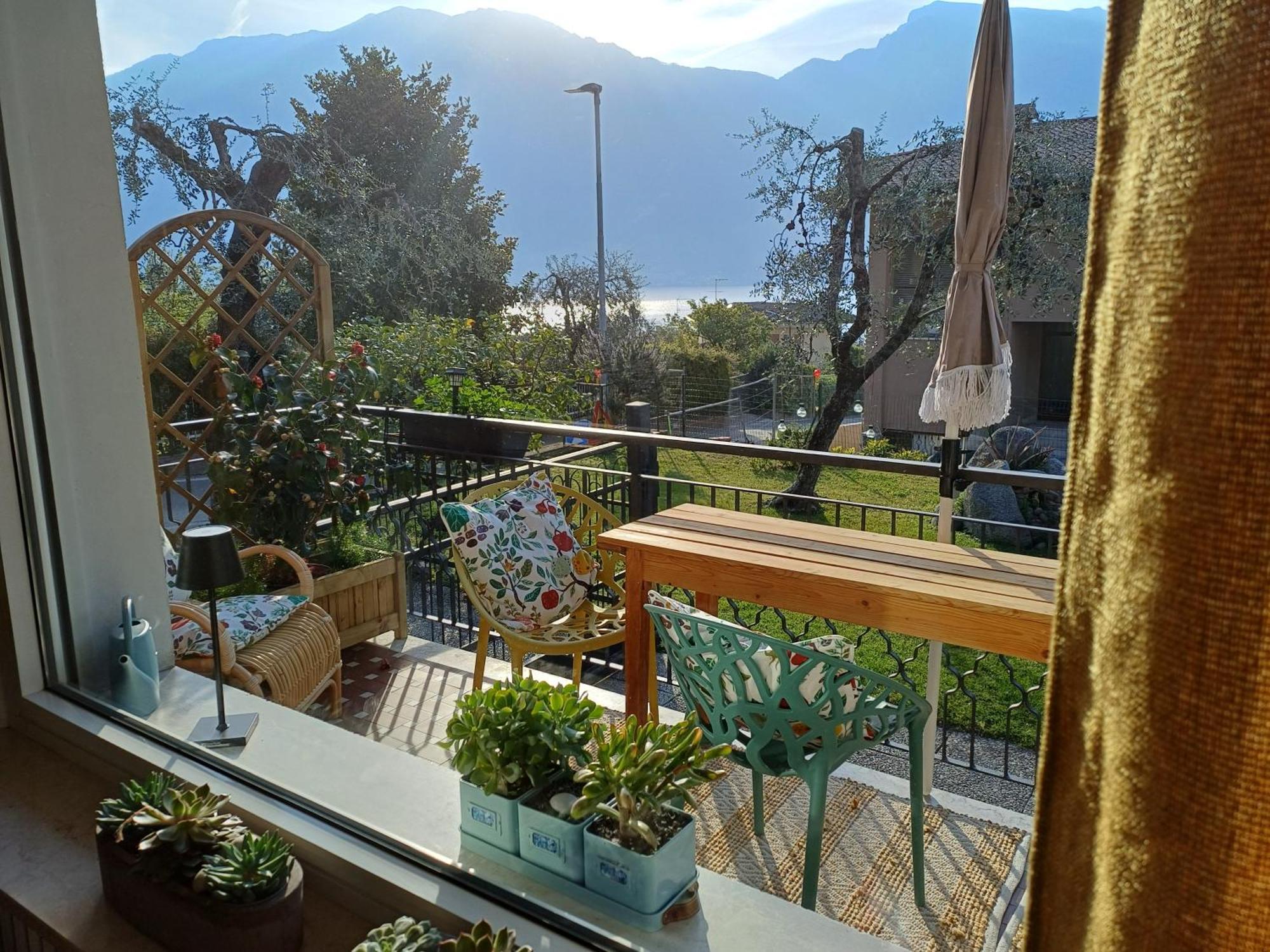 Oma Margareta Apartment Limone sul Garda Luaran gambar